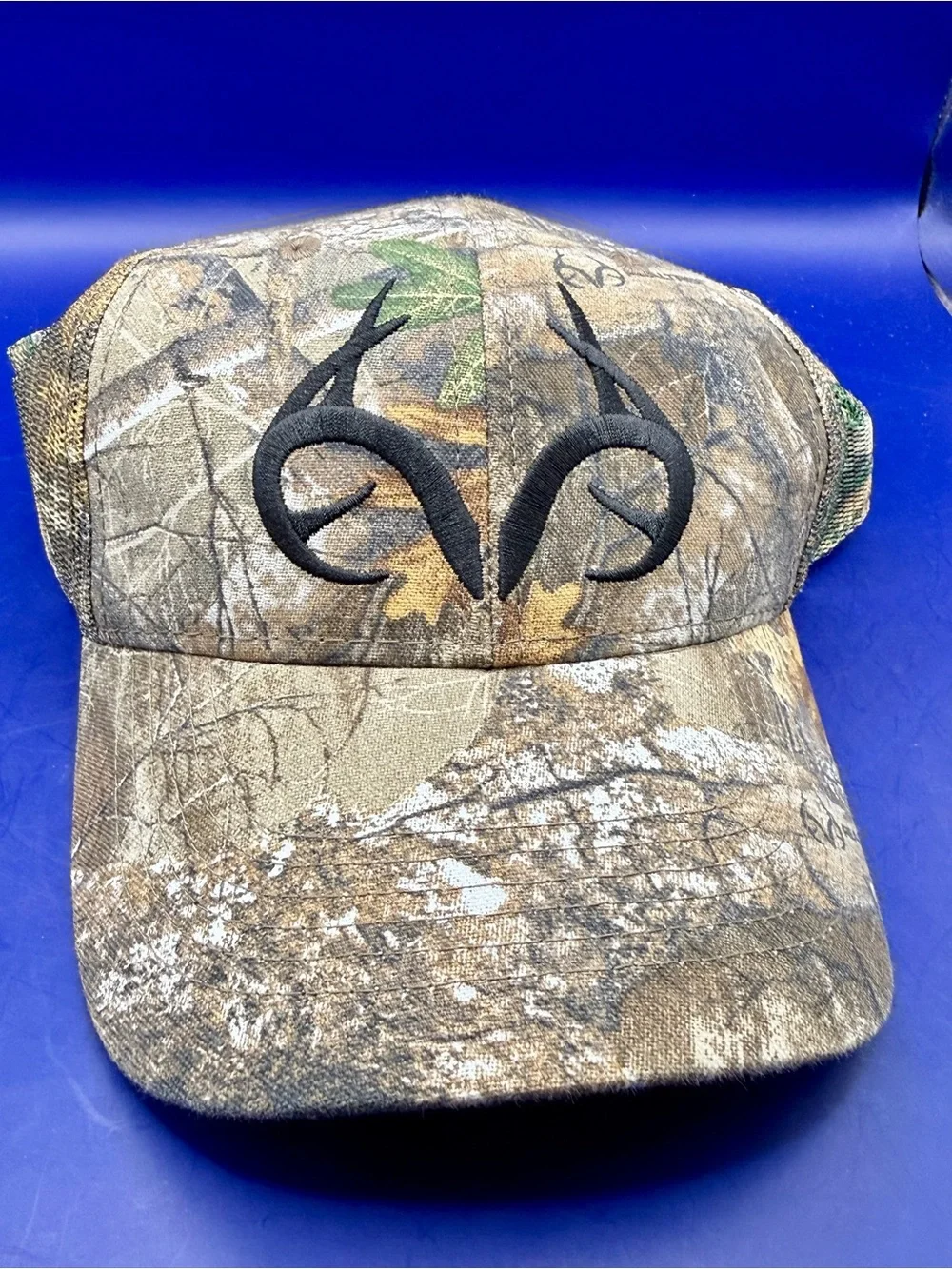 Realtree Camo Trucker Hat Antler Logo Mesh Snapback OSFM Hunting Outdoor Cap